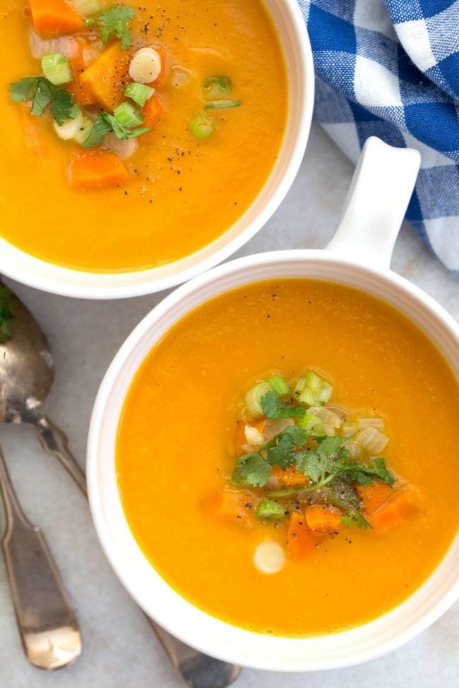 Get a Fresh Start to Your Diet with Healthy and Delicious Carrot Ginger Soup!